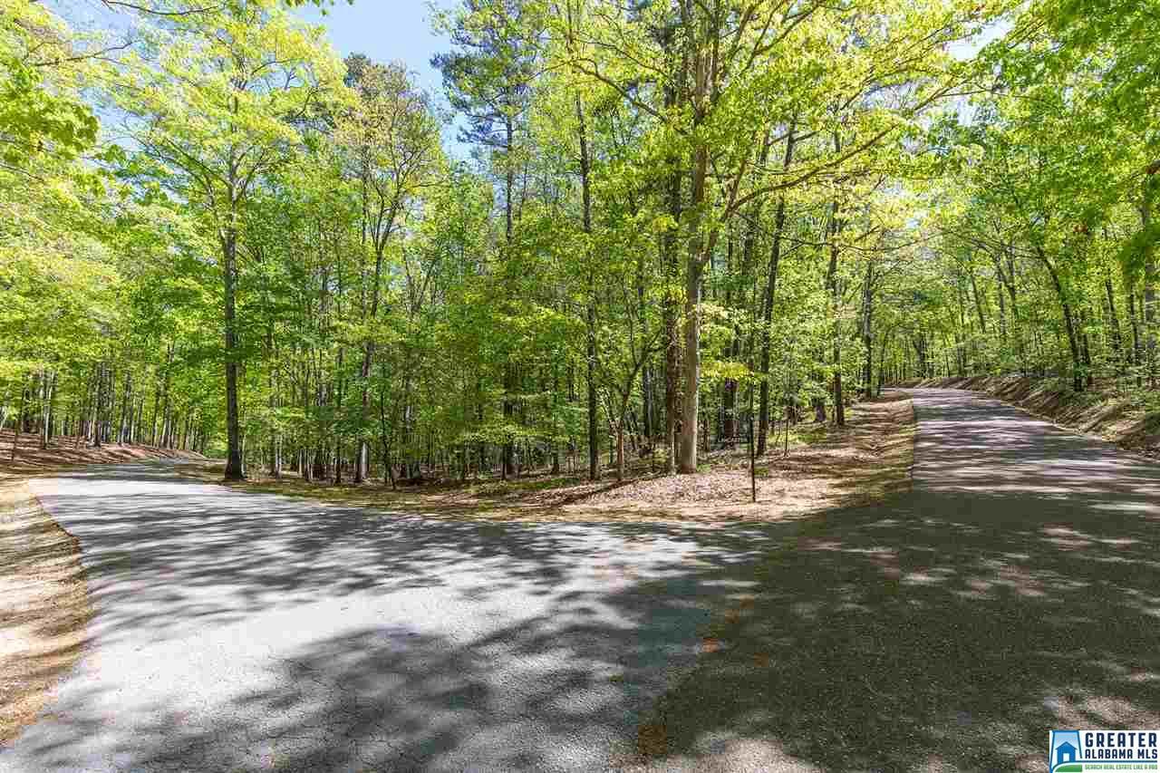 1 Lancaster Cir - Photo 1
