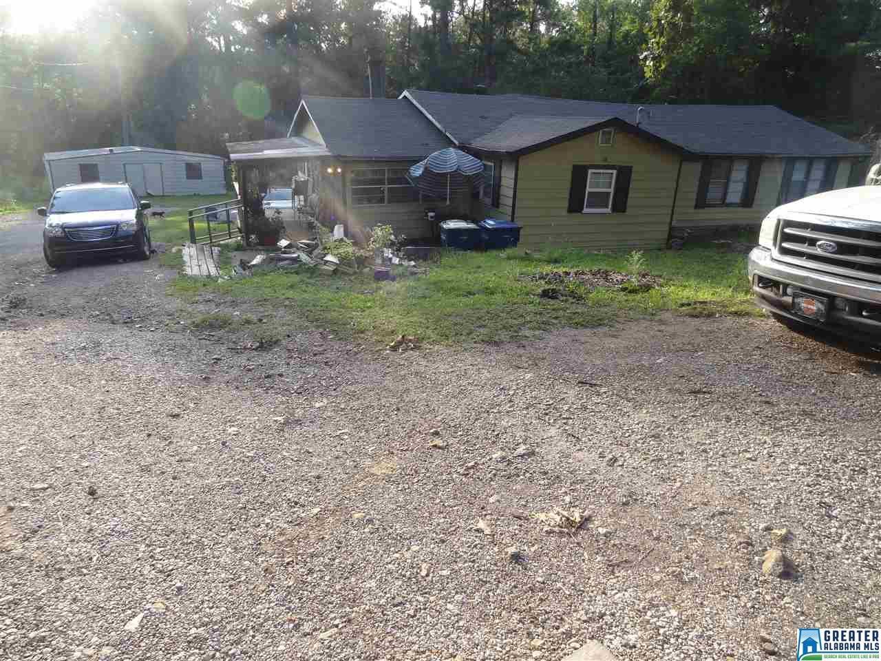 126 4TH PL - Photo 1