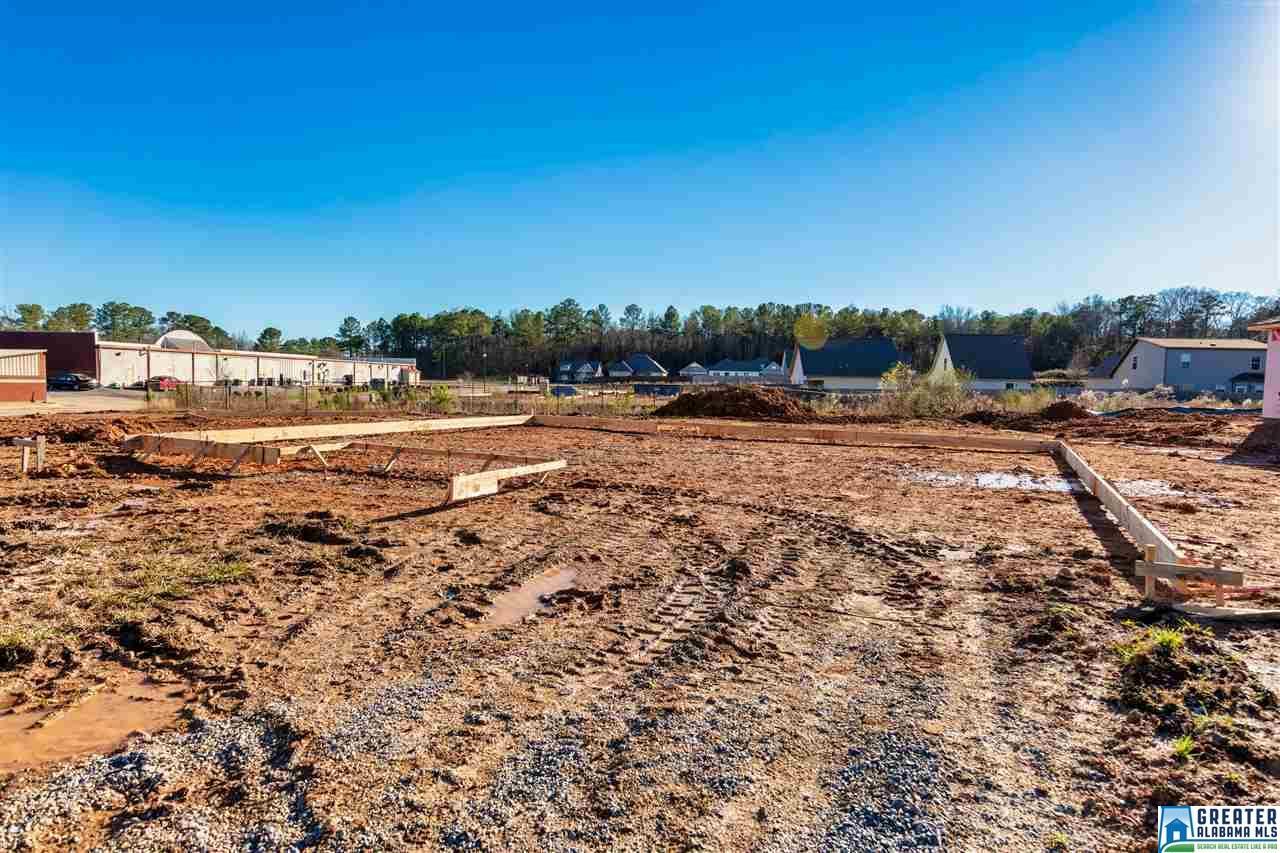 501 Margaret Ln - Photo 1