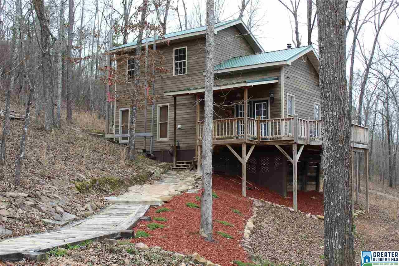 135 Mark Pl - Photo 1
