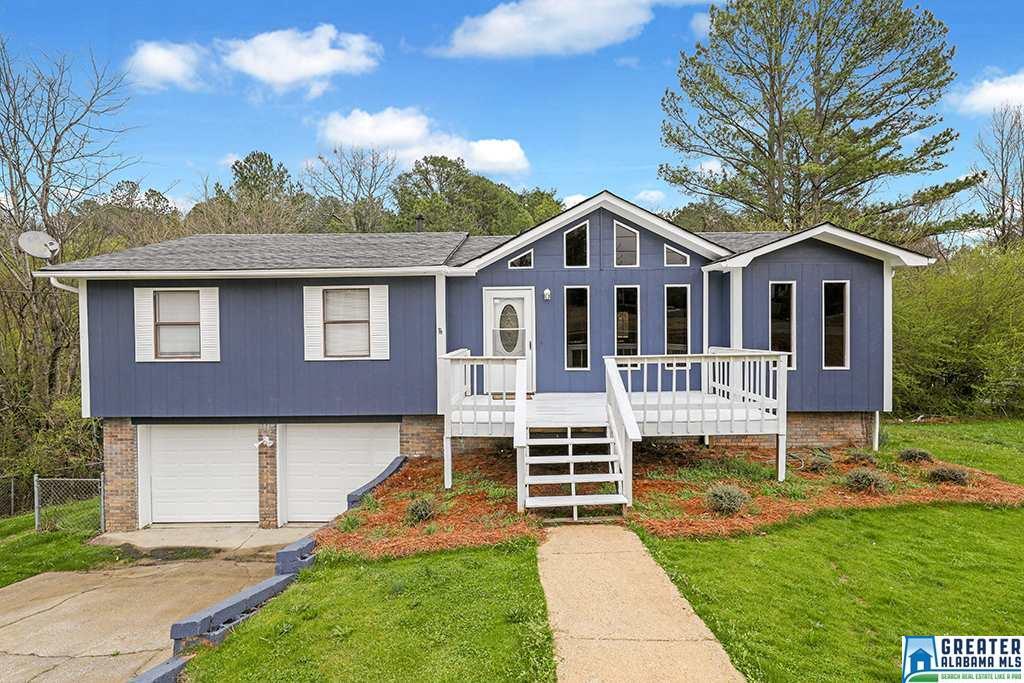 5550 Saddle Ridge Dr - Photo 1