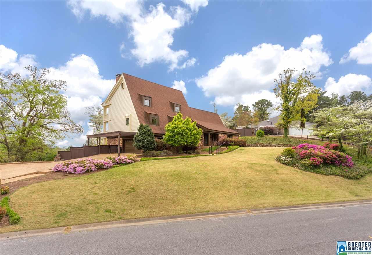 1423 Panorama Dr - Photo 1