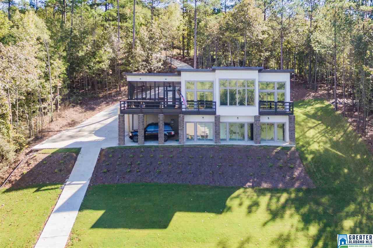 243 Lakeside Ln - Photo 1