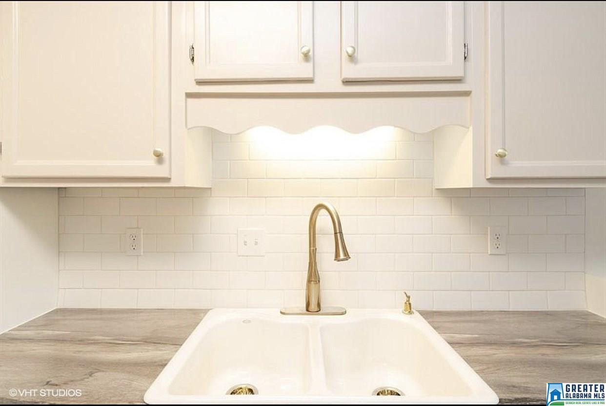 6157 Crest Green Rd - Photo 1