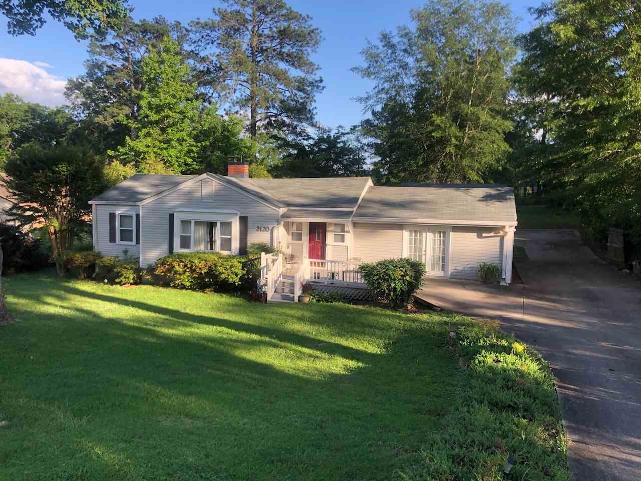 2120 Lester Ln - Photo 1