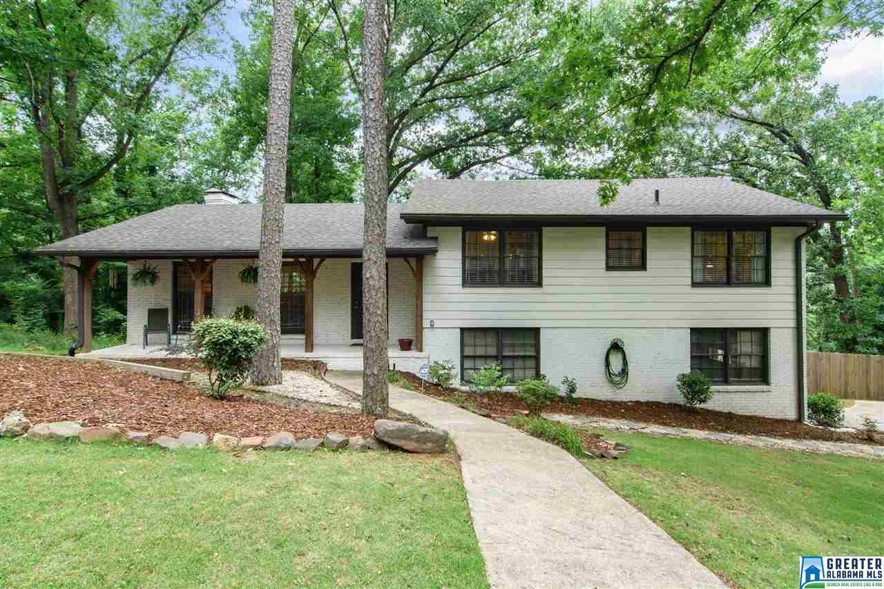 1404 Overwood Rd - Photo 1