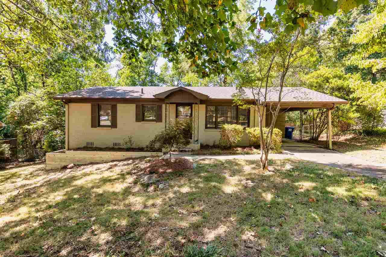 2240 Larkspur Dr - Photo 1