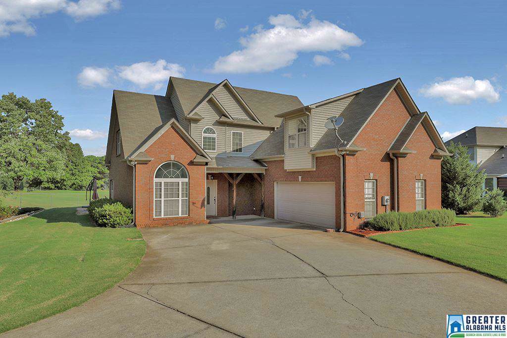 1641 Creely Dr - Photo 1