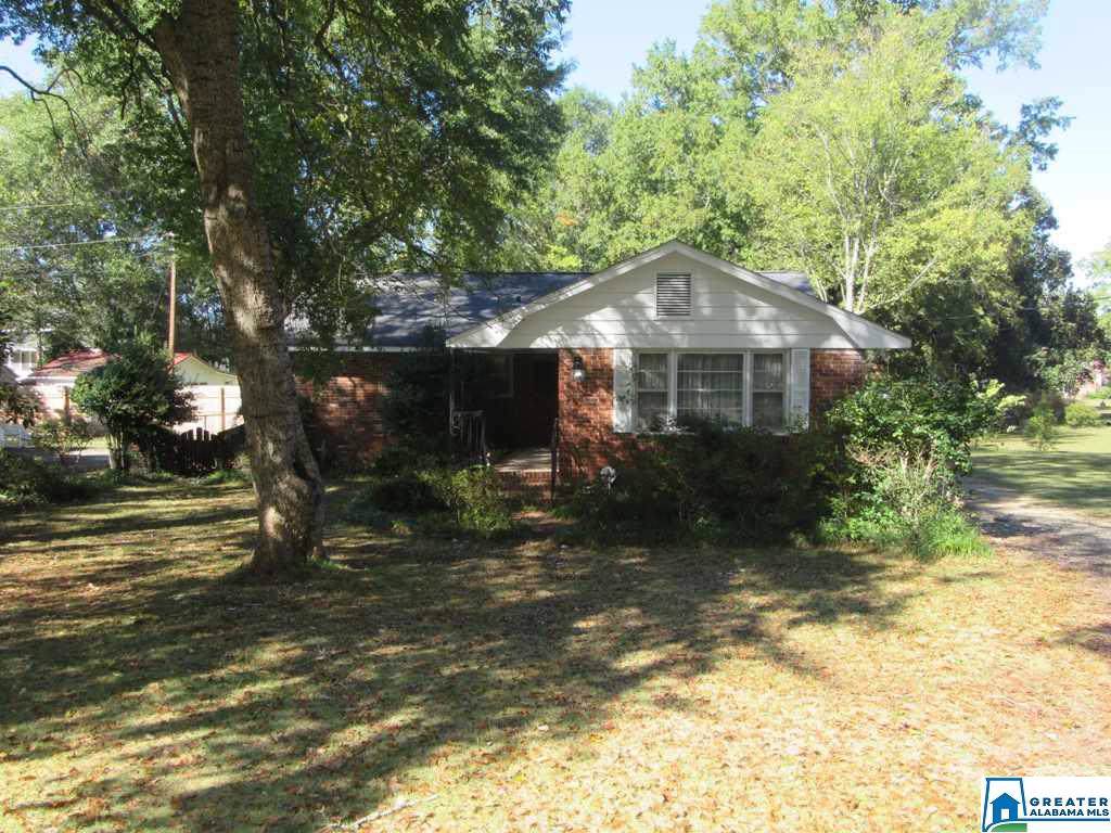 602 Oak St - Photo 1