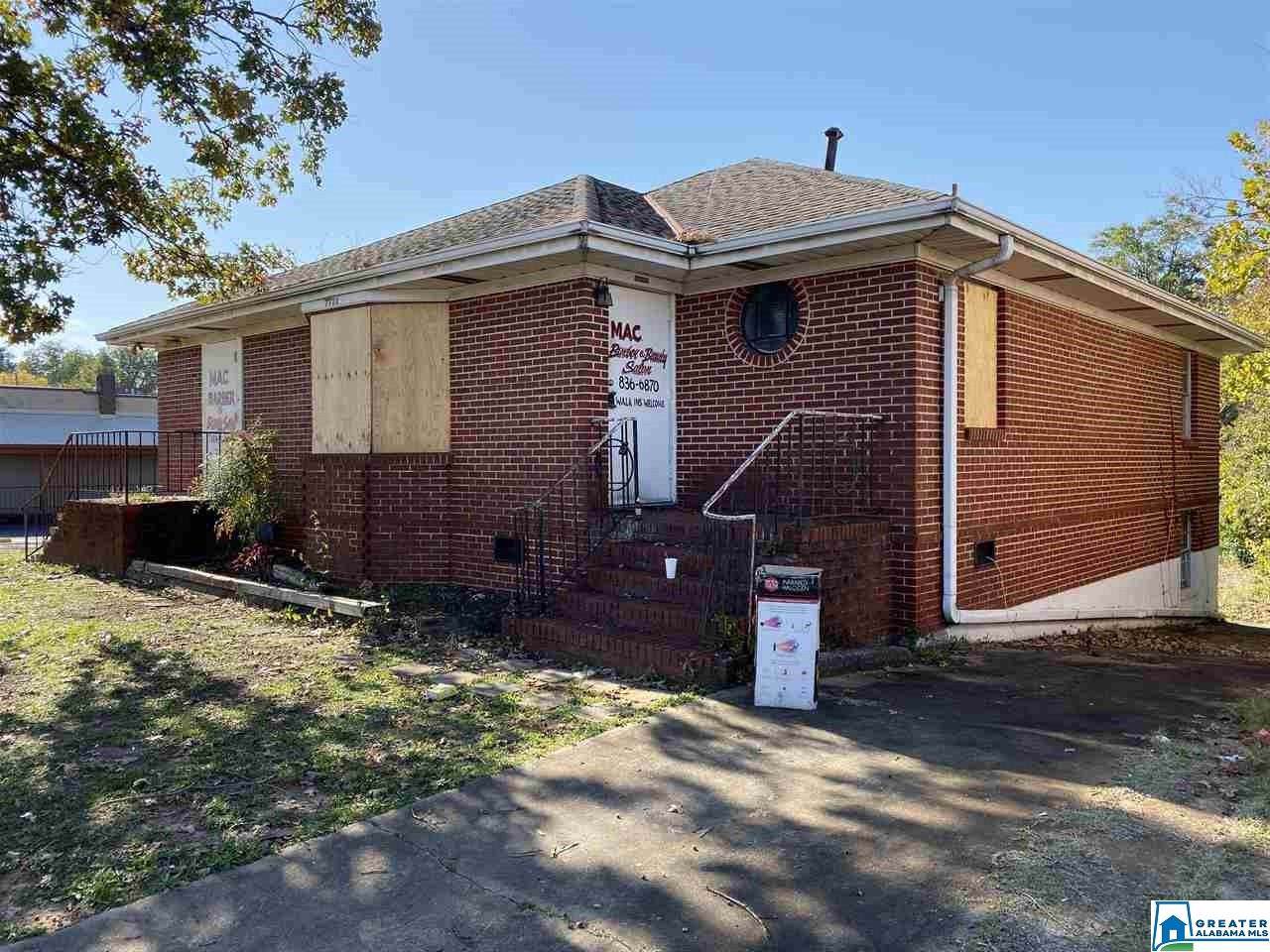 7722 2ND AVE - Photo 1