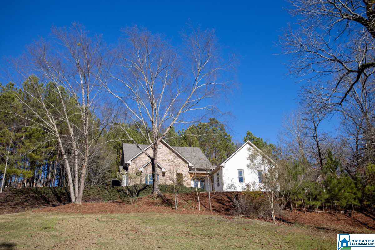 1050 Highland Dr - Photo 1