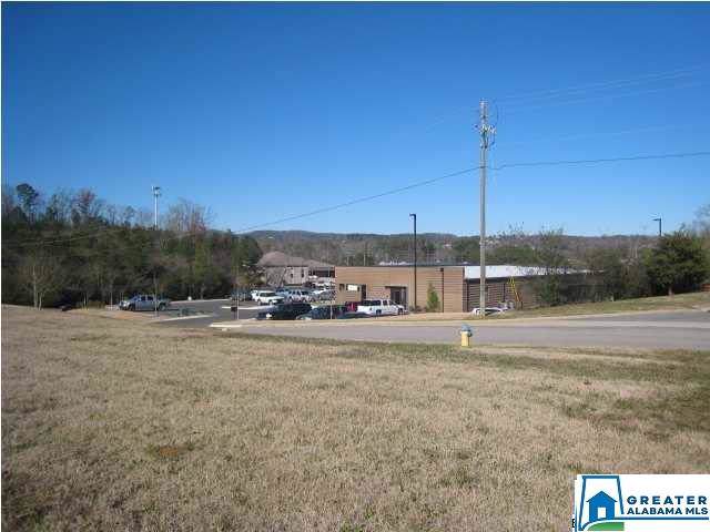 532 Simmons Dr - Photo 1