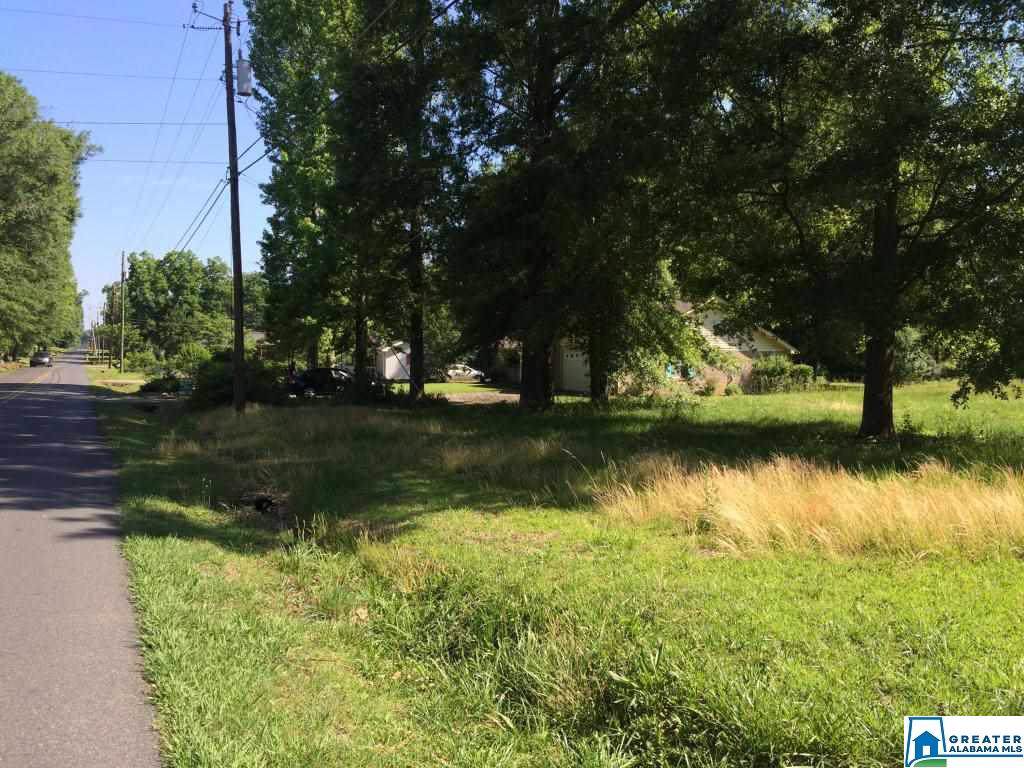 704 Avenue X - Photo 1