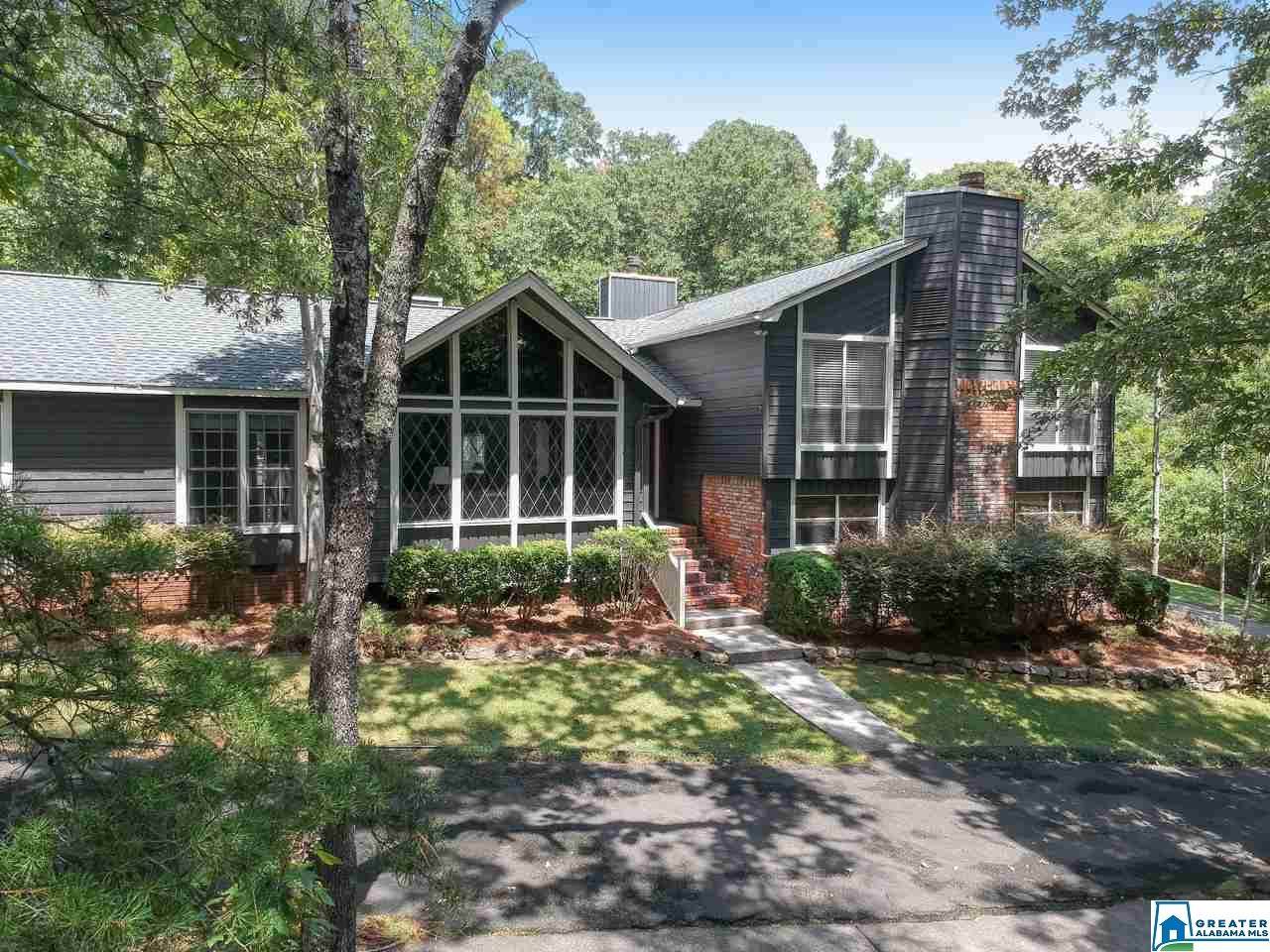 466 Wildwood Ln - Photo 1