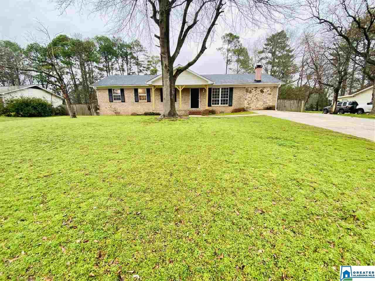 33 Oakdale Dr - Photo 1