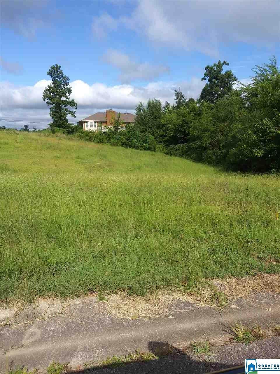 916 12TH AVE - Photo 1