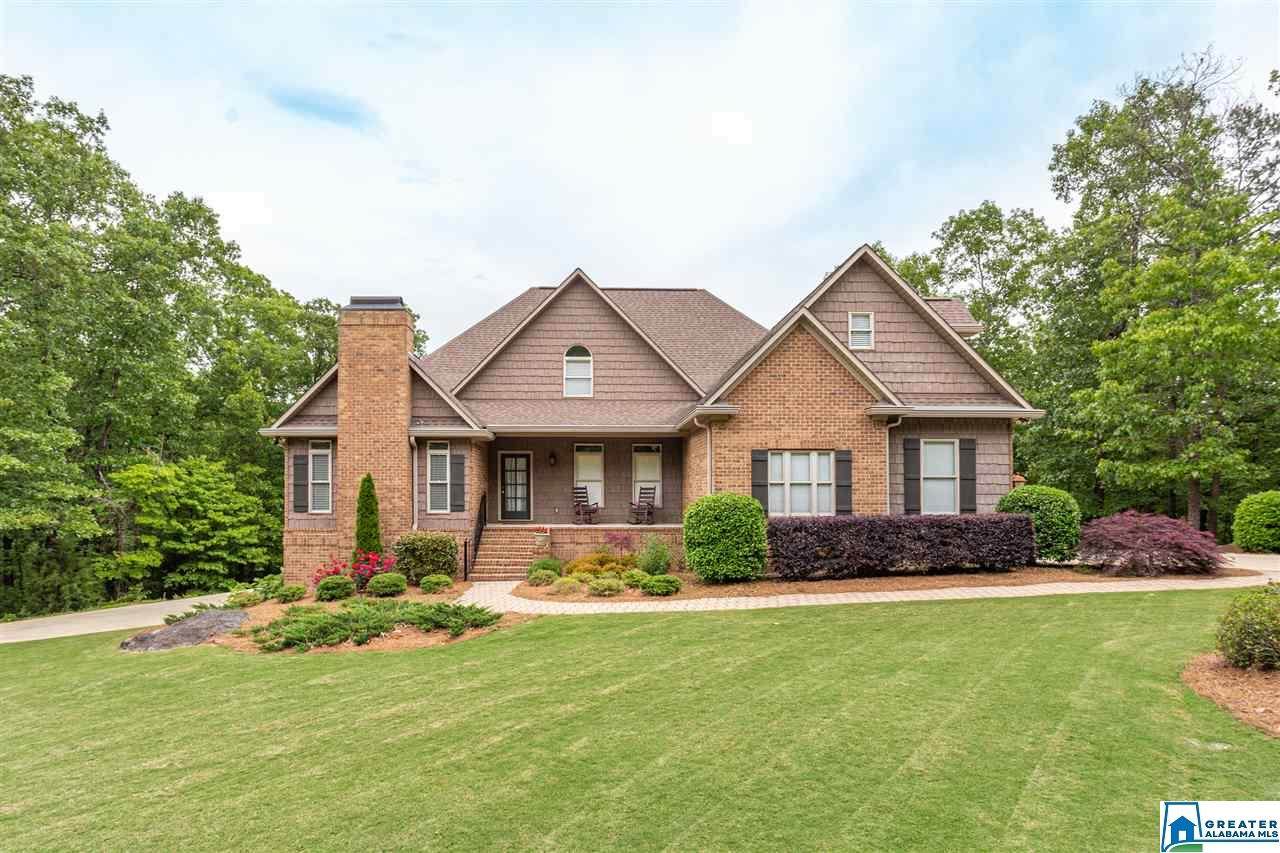 301 Oak Leaf Ln - Photo 1 301 Oak Leaf Ln - Photo 1