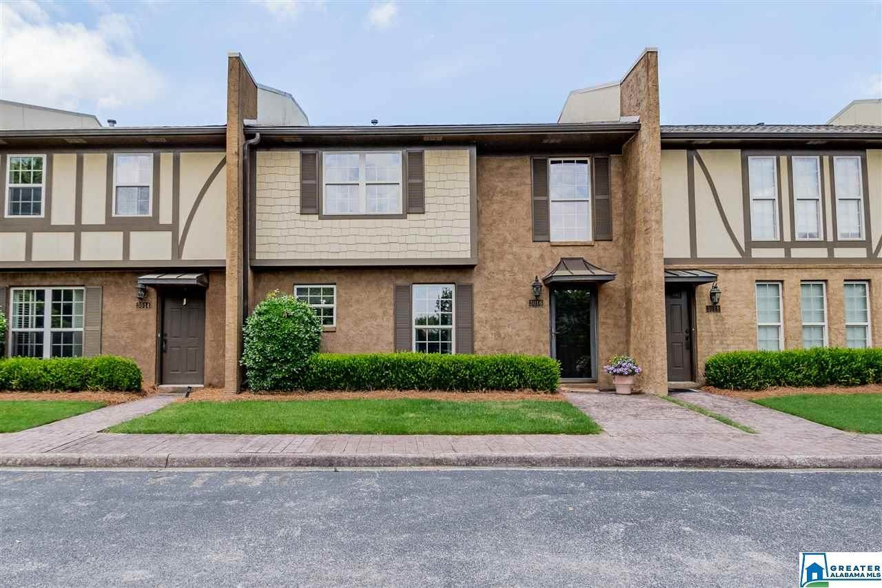 3016 Abbey Park - Photo 1