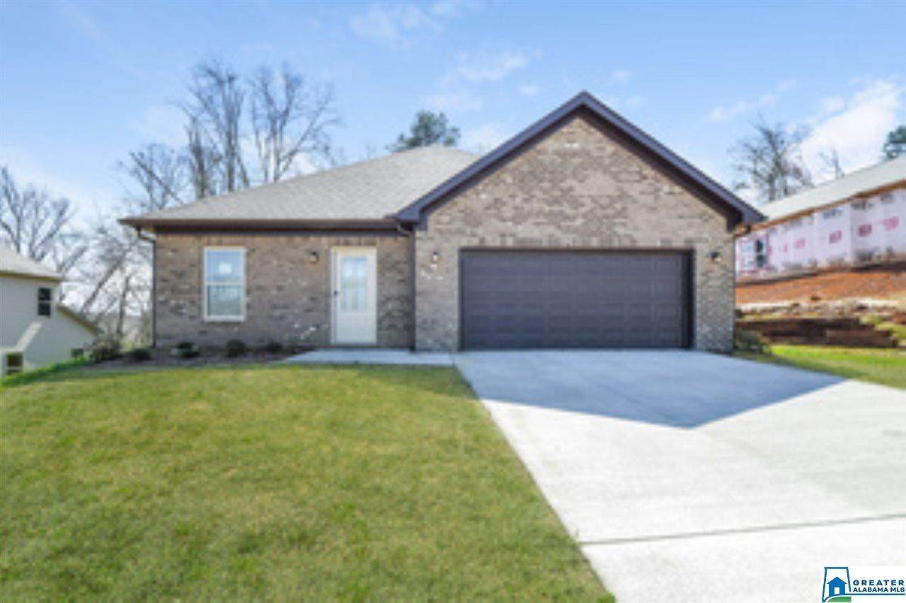131 Maple Leaf Dr - Photo 1