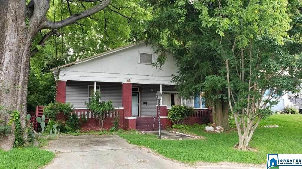 4412 44TH AVE - Photo 1