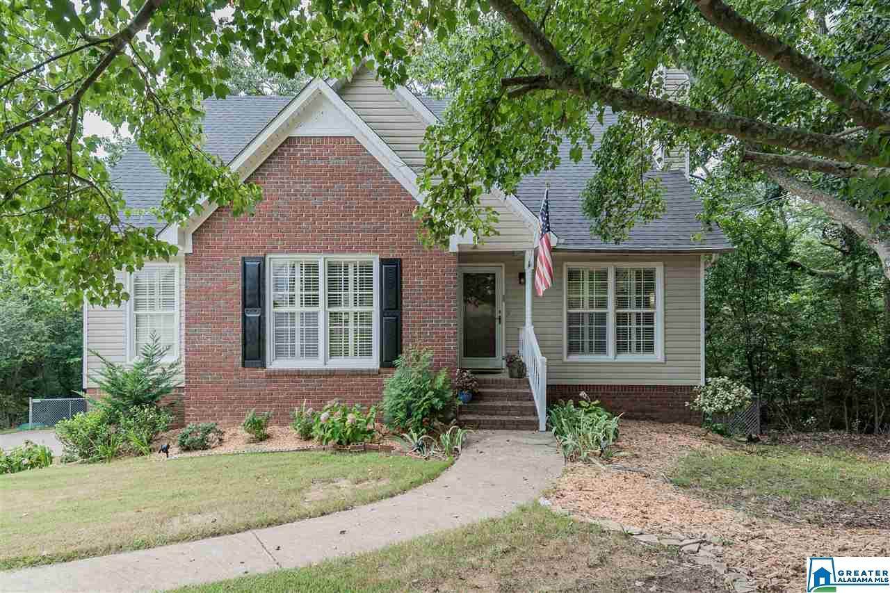 2702 Chestnut Way - Photo 1