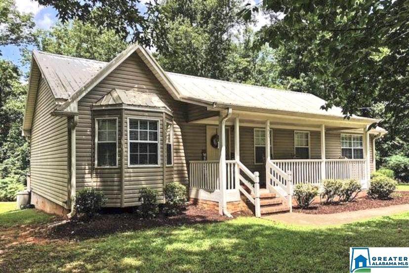 5825 Lakeview Cir - Photo 1