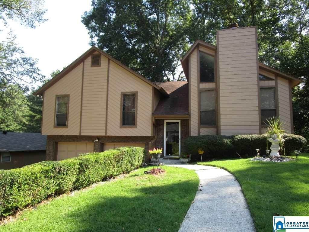 1153 Eastview Cir - Photo 1