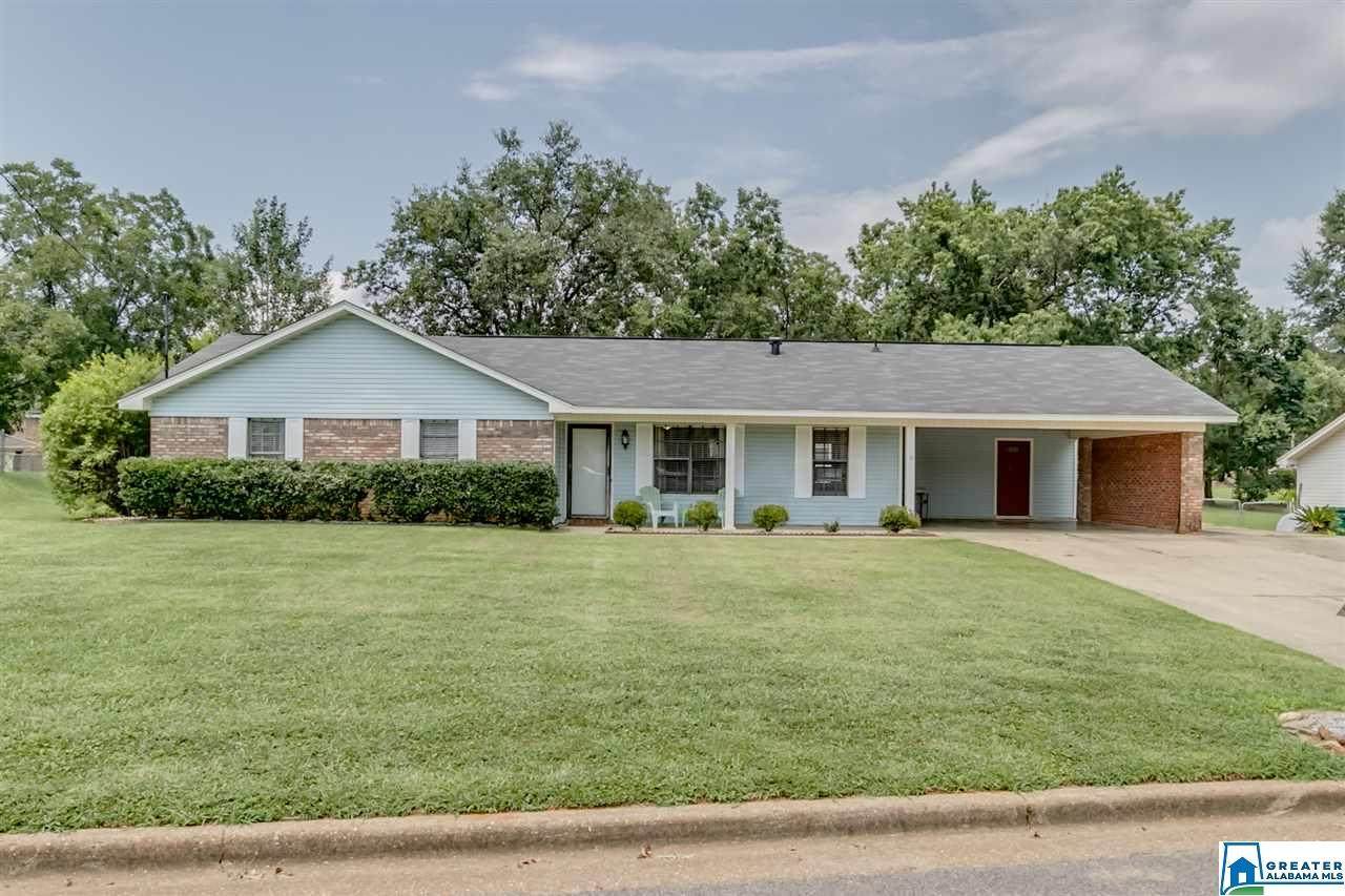 945 Maplewood Dr - Photo 1