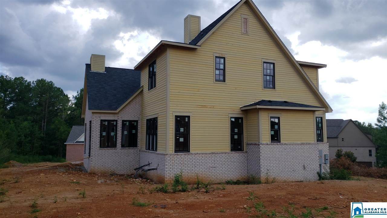 5815 Deerfoot Court - Photo 1