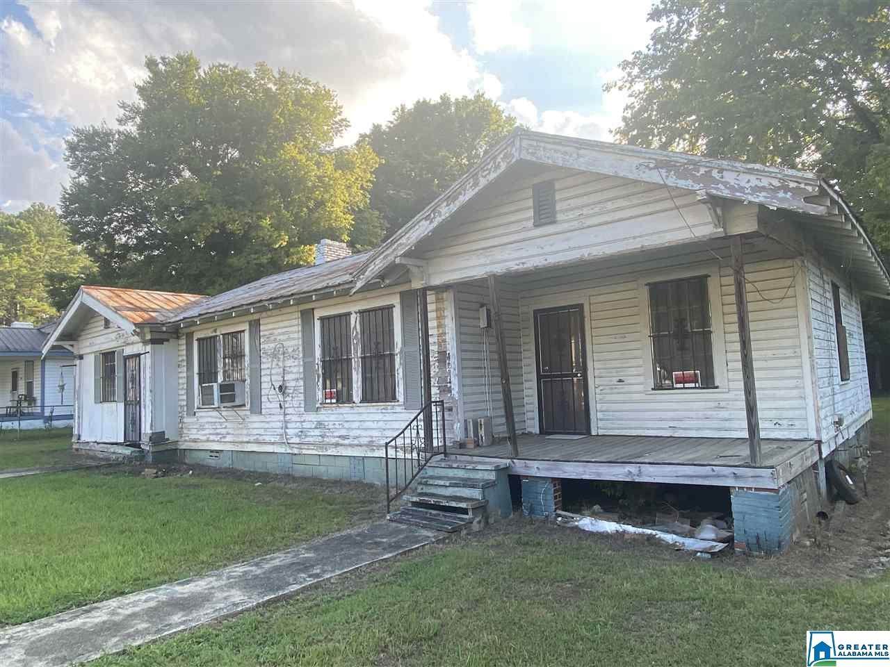 4033 Cypress St - Photo 1