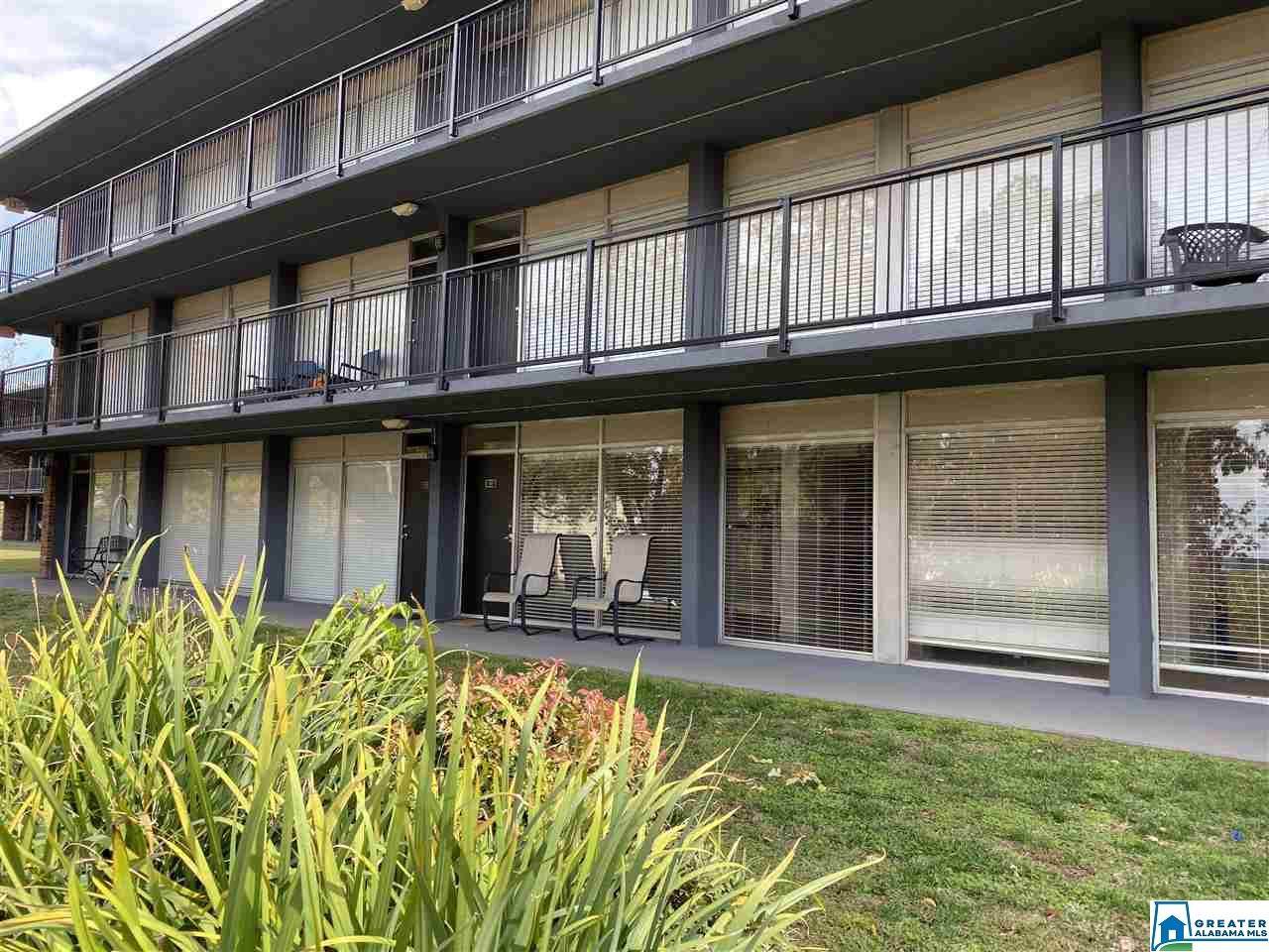 2990 Rhodes Cir - Photo 1