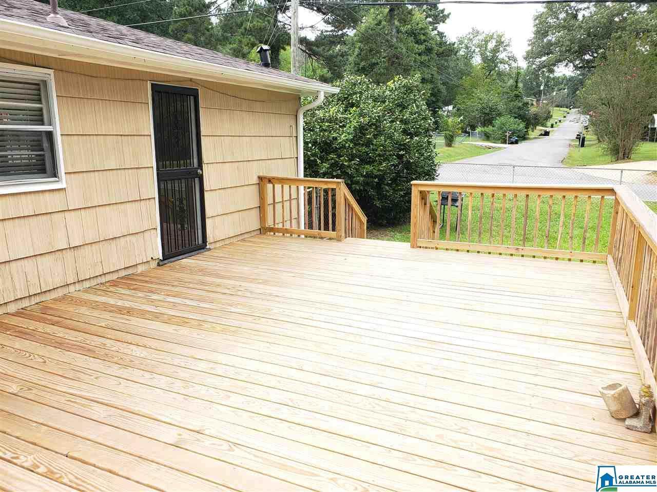 1121 Kay Dr - Photo 1