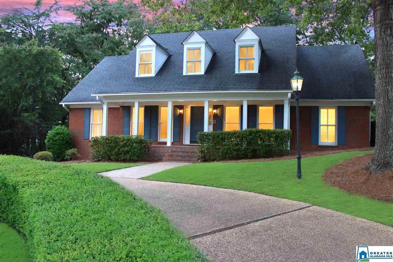 2909 Berkeley Dr - Photo 1