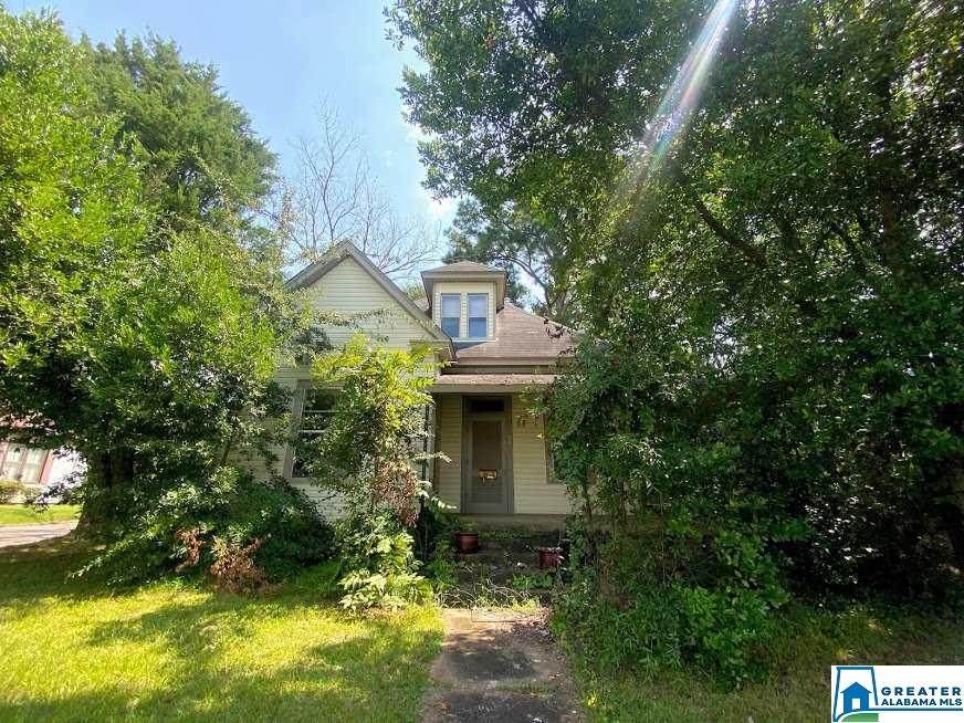 109 Church Ave - Photo 1