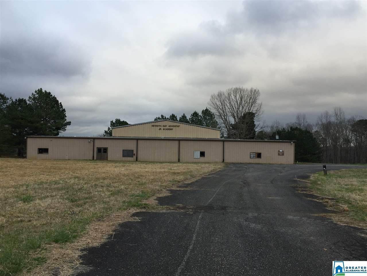 920 Academy Circle - Photo 1