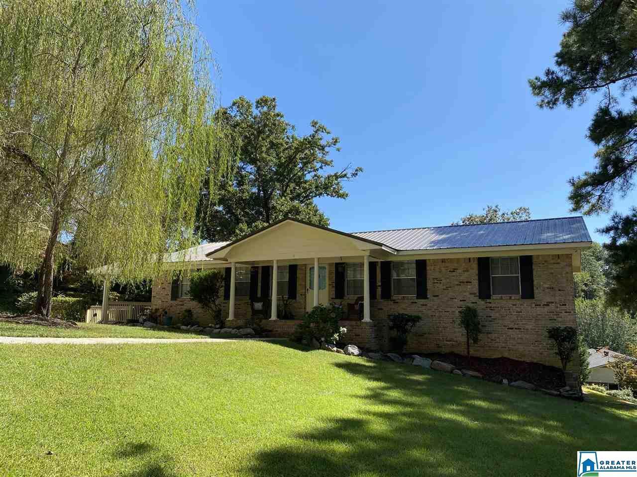 1005 Capri Cir - Photo 1