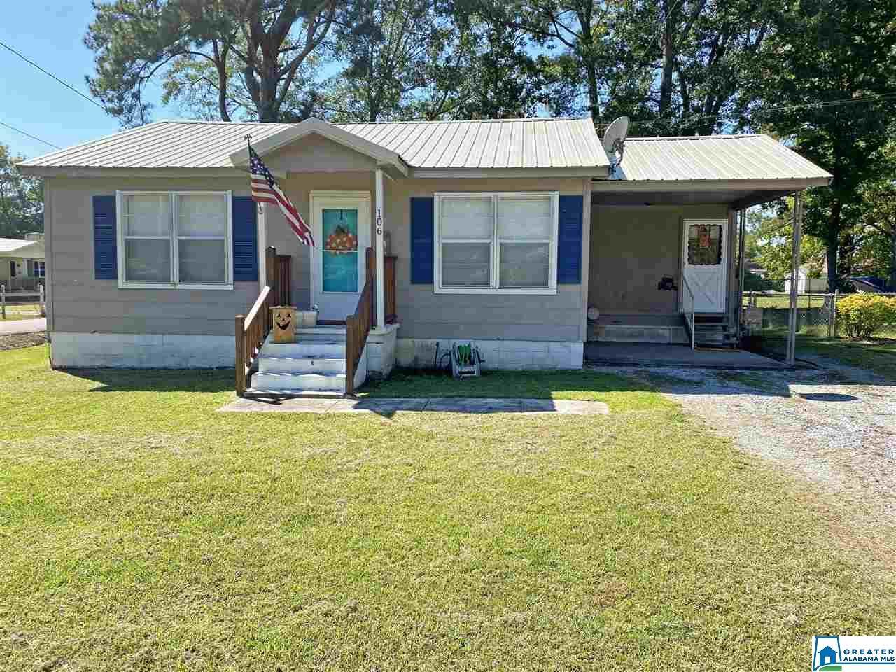 106 Emma St - Photo 1