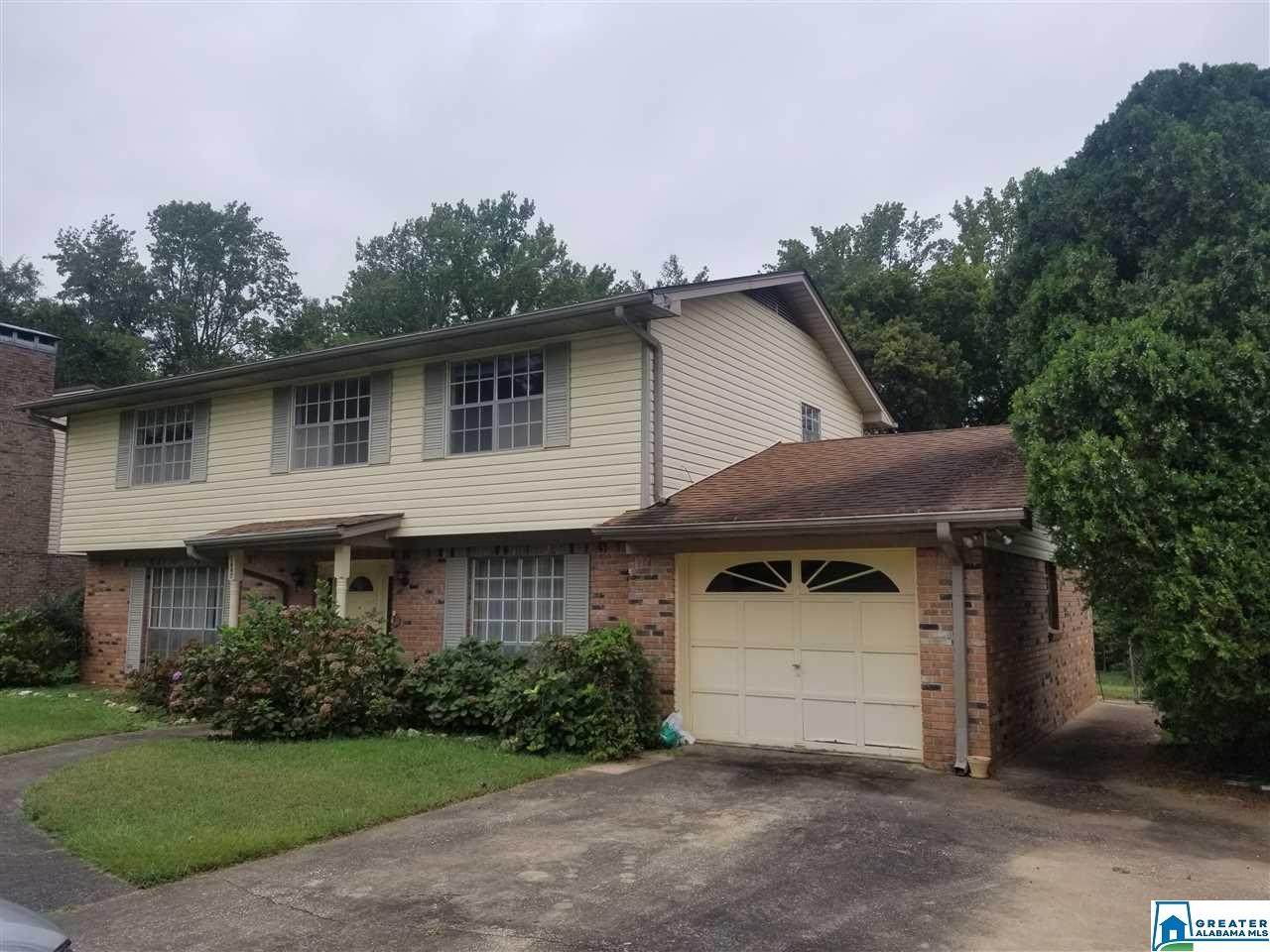 1647 Viking Dr - Photo 1