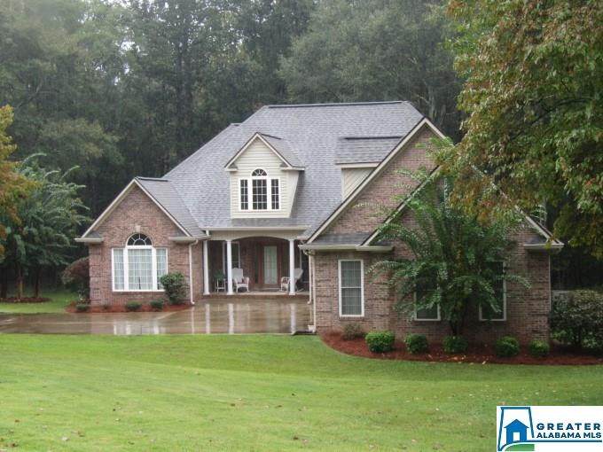 1304 Dogwood Cir - Photo 1
