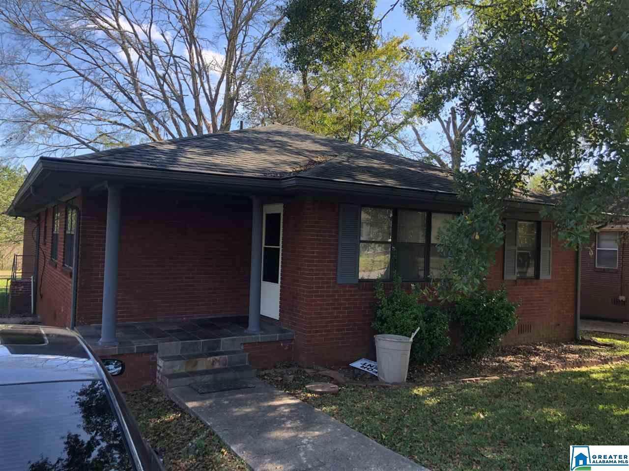 915 Ave I - Photo 1