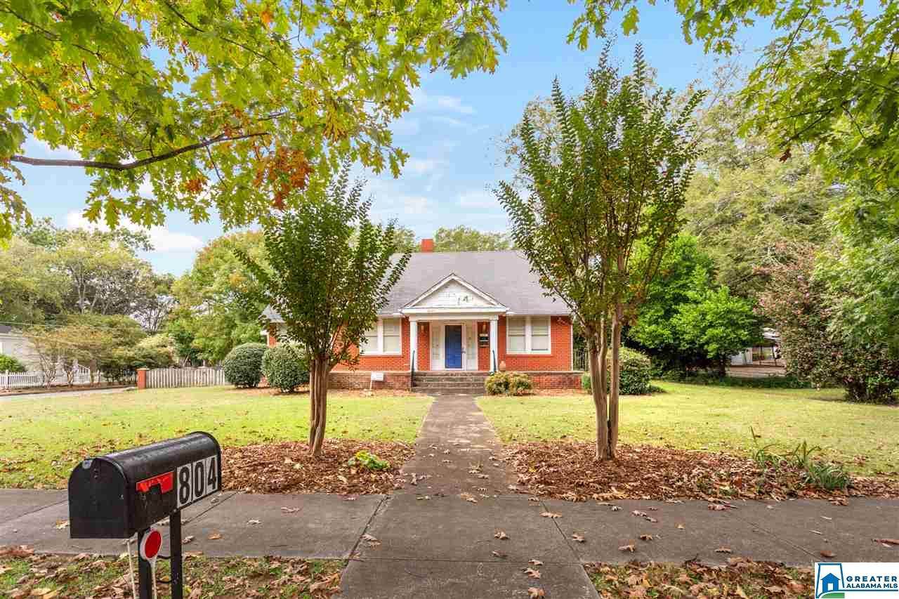 804 Highland Ave - Photo 1