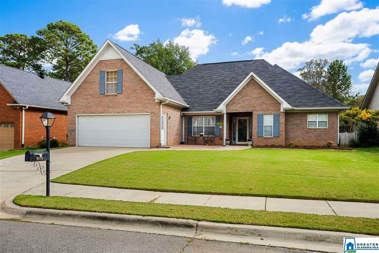 1572 Parkside Ct - Photo 1