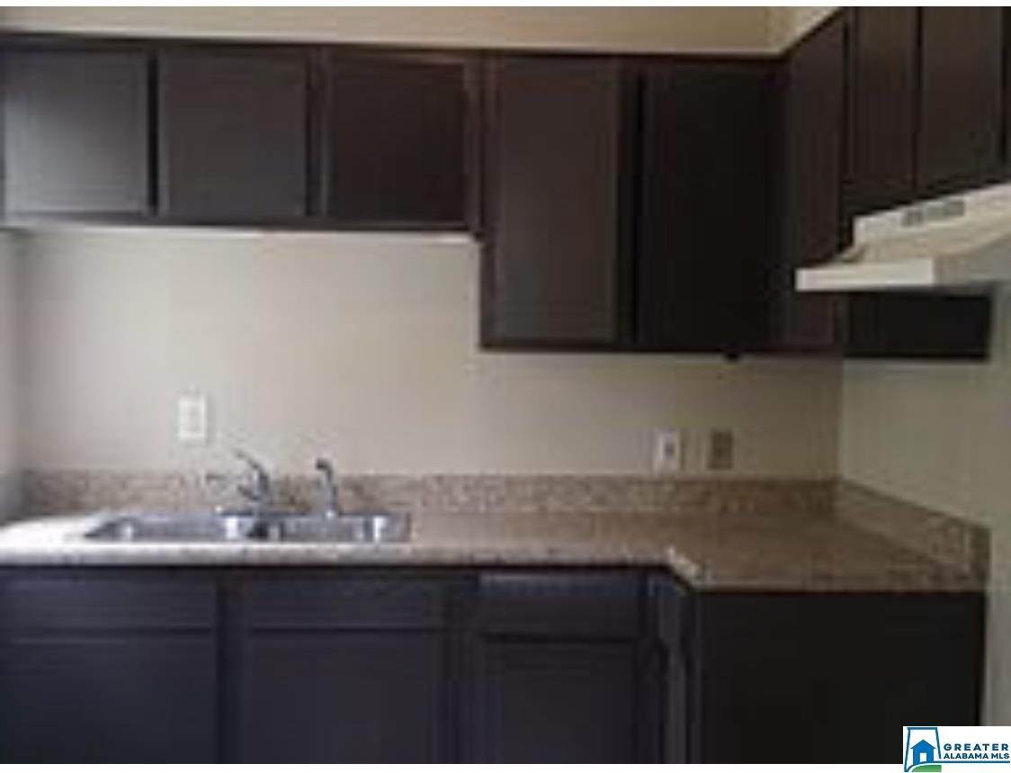 1748 Grant Ave - Photo 1