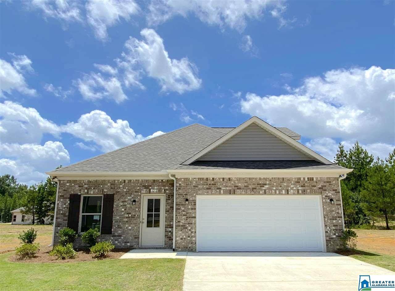 225 White Oak Cir - Photo 1