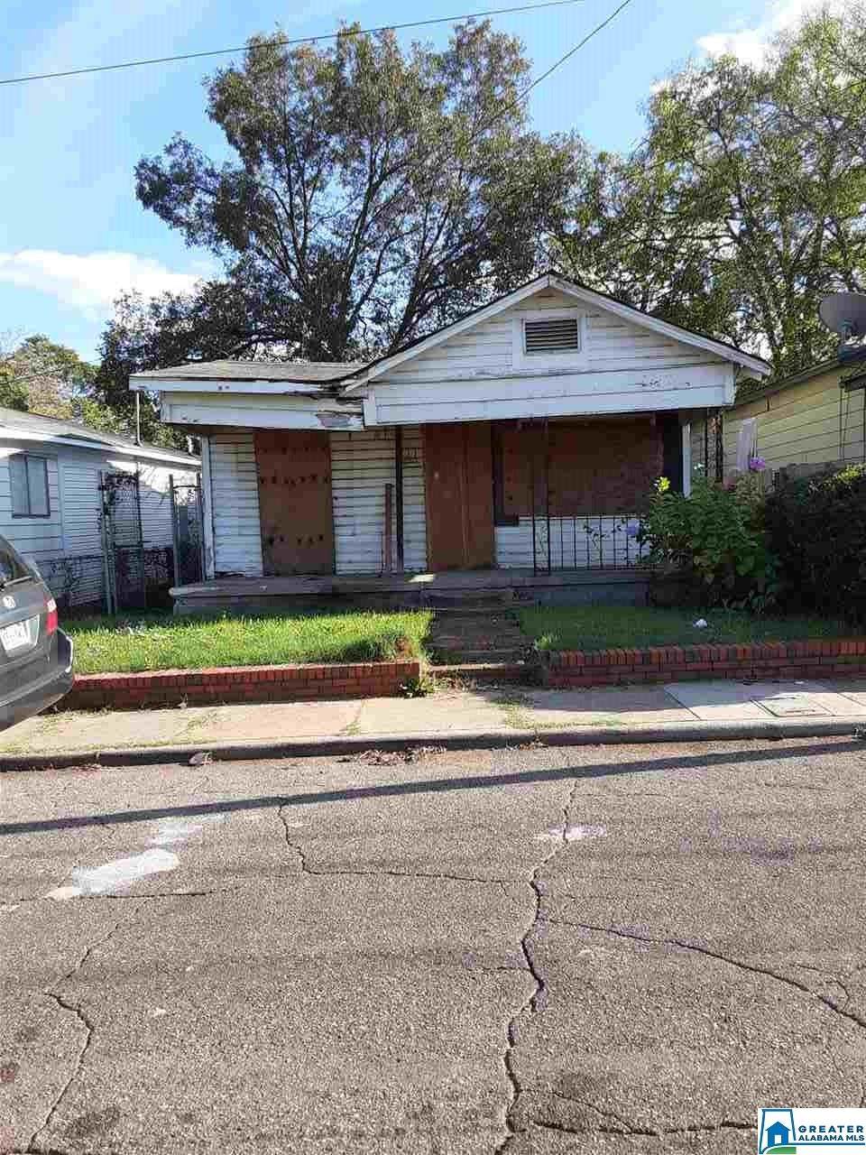 111 2ND AVE - Photo 1