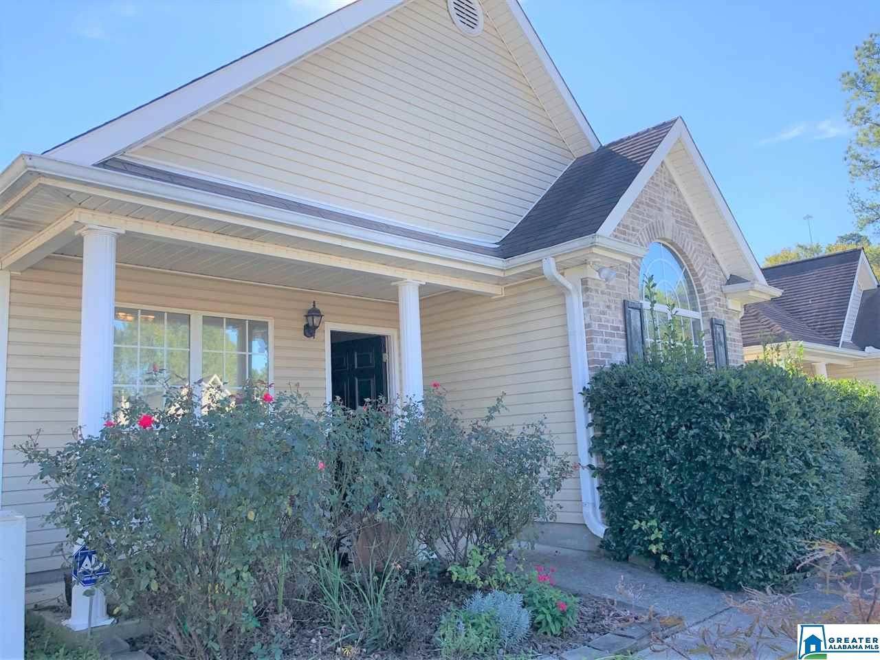 196 Hidden Creek Pkwy - Photo 1