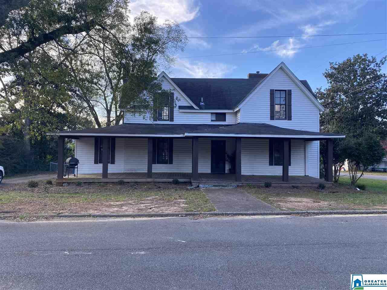 310 2ND AVE - Photo 1