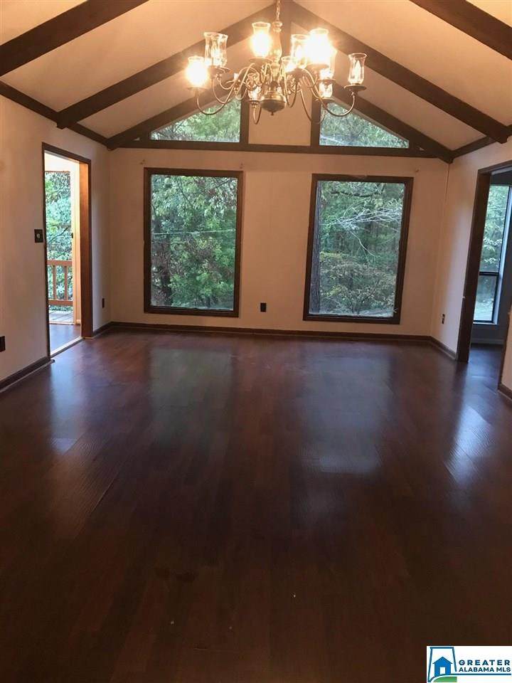 201 Moss Rock Ln - Photo 1
