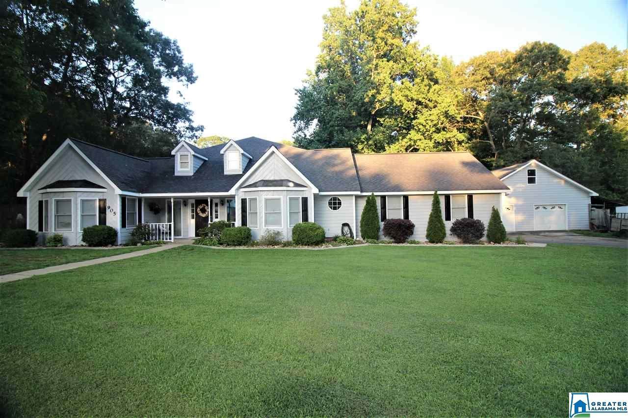 905 Mundy Dr - Photo 1