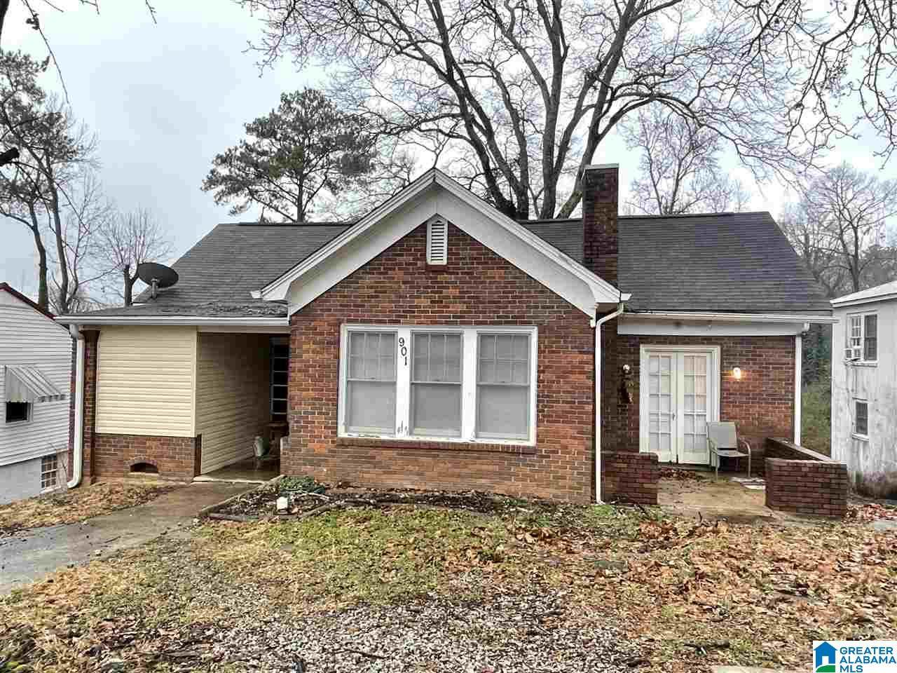 901 22ND ST - Photo 1